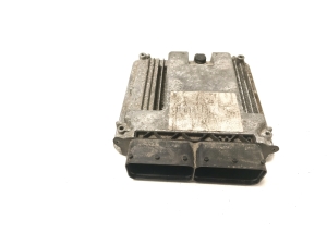   Calculateur moteur  - 04L906026FS 