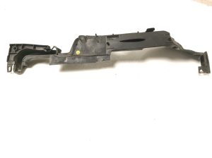 AUDI A4 B9 (2015–2026) Garniture sous le capot 8W0821170 - 5