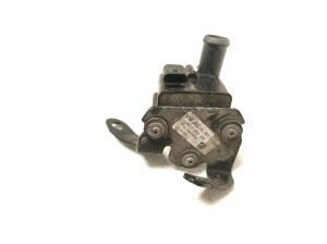 AUDI A4 B9 (2015–2026) Tsirkulatsioonipump 5Q0965561B - 4