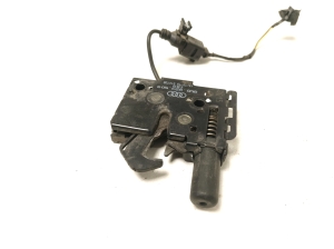 AUDI A4 B9 (2015–2026) Hood latch 8W0823509 - 5
