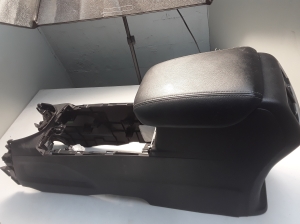 Honda CR-V (2012–2016) Keskkonsool 32104T1EE303 - 4