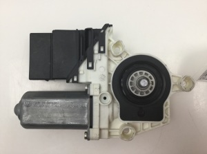Rear side door window regulator motor - 1C0959811A