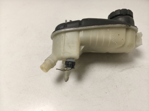 Mercedes Benz B-Class 246 (2011–2017) Coolant reservoir A2465000049 - 5