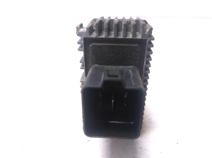 Saab 9-3 (2002–2014) Glow plug relay 55354141 - 2