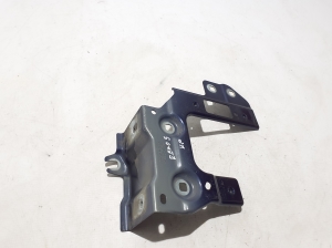 RENAULT 5- I (2024–2026) Front fender bracket 663519305R - 3