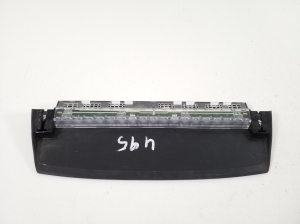 AUDI A4 B9 (2015–2026) Feu stop supplémentaire 8W5945097E - 2