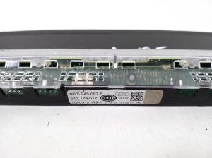 AUDI A4 B9 (2015–2026) Feu stop supplémentaire 8W5945097E - 4