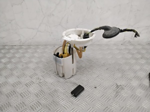 BMW 2 SERIES F45 (2014–2026) Kütusepump paagis 7300483 - 4