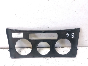 Volkswagen Passat B6 (2005–2010) Dashboard trim 318470100 - 5