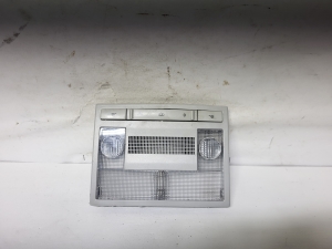 Front interior lighting panel - 5P0947105