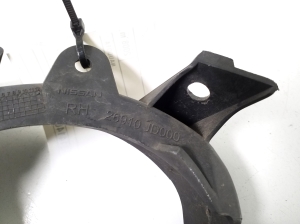 NISSAN Qashqai (2006–2013) Nebelscheinwerferhalter vorne 26910JD000 - 3