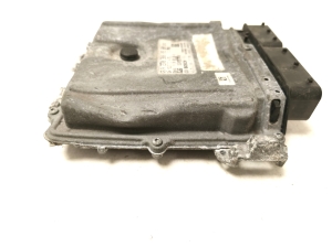 Mercedes Benz B-Class 246 (2011–2017) Engine control unit A2709000900 - 2