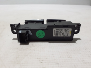 MG, ZS II (2017–2026) Parking brake switch 10489792 - 3
