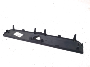 Volkswagen Passat B7 (2010–2014) Salona paneļa cita detaļa 3C0858063D - 5