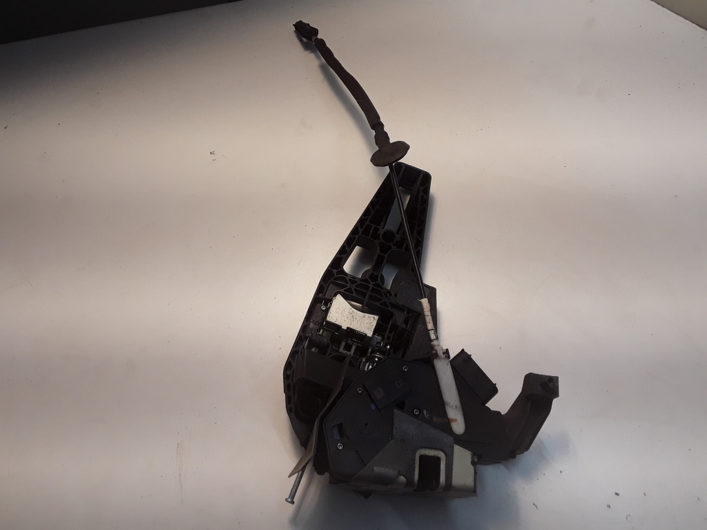 Ford Galaxy (2015–2026) Rear side door lock EM2AR26413CB Ford Galaxy (2015–2026) Rear side door lock EM2AR26413CB