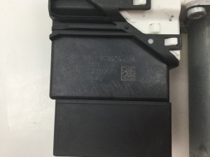 Volkswagen Golf IV (1997–2003) Rear side door window regulator motor 1C0959811A - 2