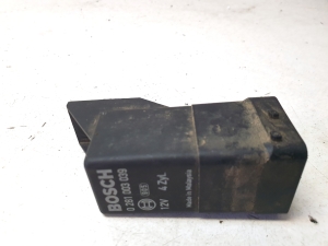 FIAT Ducato (250) (2006–2014) Glow plug relay 0281003039 - 2