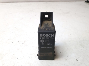 Glow plug relay - 0281003039
