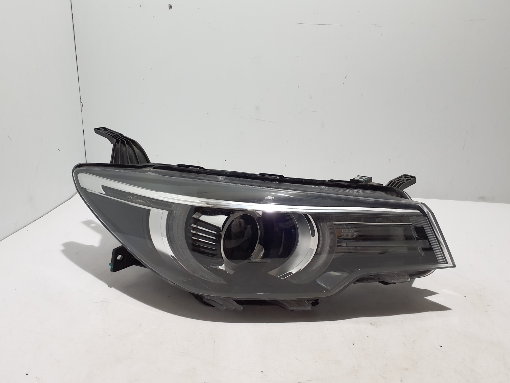 MG, ZS II (2017–2026) Scheinwerfer vorne 10266528 MG, ZS II (2017–2026) Scheinwerfer vorne 10266528