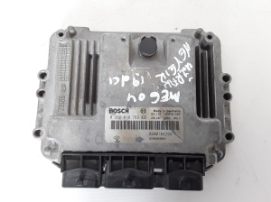RENAULT Megane II (2002–2009) Motorsteuergerät 8200184294