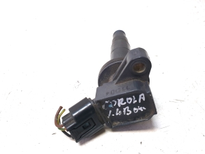 TOYOTA Corolla (2004–2007) Zündspule 9008019019 - 6