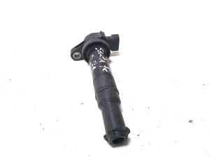 Hyundai Santa Fe (2006–2012) Ignition coil 273013E100 - 4