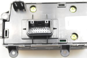 Kia Sportage (2016–2021) ESP switch 93600F1MF0 - 3