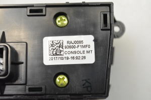 Kia Sportage (2016–2021) ESP switch 93600F1MF0 - 4