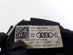 AUDI A4 B9 (2015–2026) Kombiinstrument 8W5920741B - 4