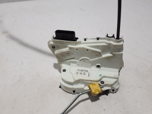 MG, ZS II (2017–2026) Front door lock 10248735 - 2