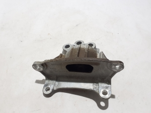 MG, ZS II (2017–2026) Engine mount 10592201 - 4