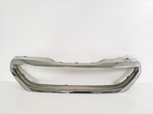 Front grille trim - 9678365777