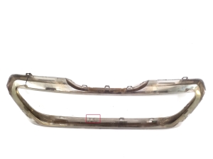 Peugeot 2008 (2013–2026) Priekšējās restes apmale 9678365777 - 4