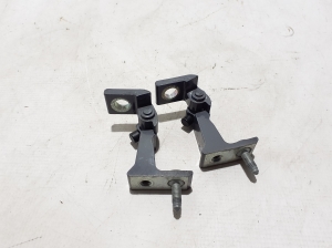 CUPRA Formentor I (2020–2026) Front door top hinge 80A831403A - 3