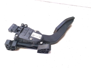 Saab 9-3 (2002–2014) Accelerator pedal 9186724 - 3