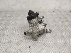 Volkswagen Passat B7 (2010–2014) Kütusepump 03L130755L - 5