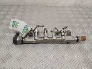 Volkswagen Passat B7 (2010–2014) Common Rail Kraftstoffleitung 03L089N - 3