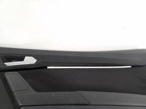 Seat Arona KJ7 (2017–2026) Front door panel 6F0867012L - 5