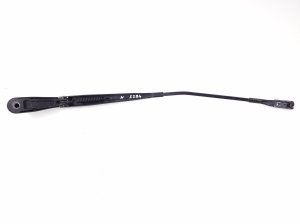 Mercedes Benz A-Class 177 (2018–2026) Esiklaasi puhasti hoob A1778201100 - 2