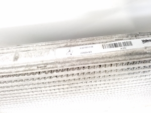 Mercedes Benz A-Class 177 (2018–2026) Vahejahuti radiaator A2475000100 - 3