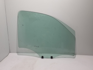   Fenster Scheibe Tür vorne  - SU001A4044 