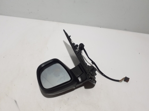   Küljepeegel ja selle osad  - SU001A5696 
