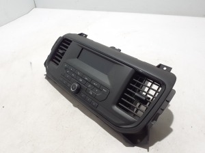 TOYOTA ProAce (2016–2026) Screen 9812067580 - 2