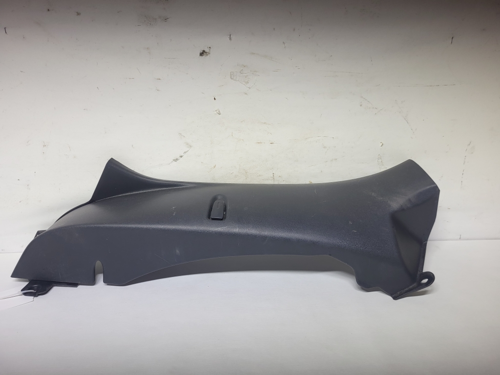 Seat Leon (2005–2012) Sonstiges Innenraumteil 1P0867765 Seat Leon (2005–2012) Sonstiges Innenraumteil 1P0867765