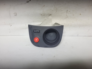 Cup holder - 1P1858331