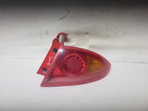Rear corner light and its parts - 98205400