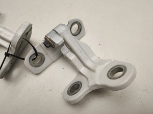 Land Rover Sport (2013–2026) Rear side door upper hinge CPLA228A65AB - 3