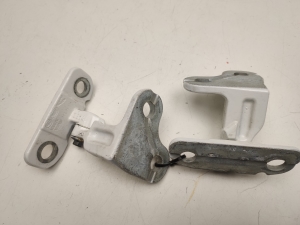 Land Rover Sport (2013–2026) Rear side door upper hinge CPLA228A65AB - 4