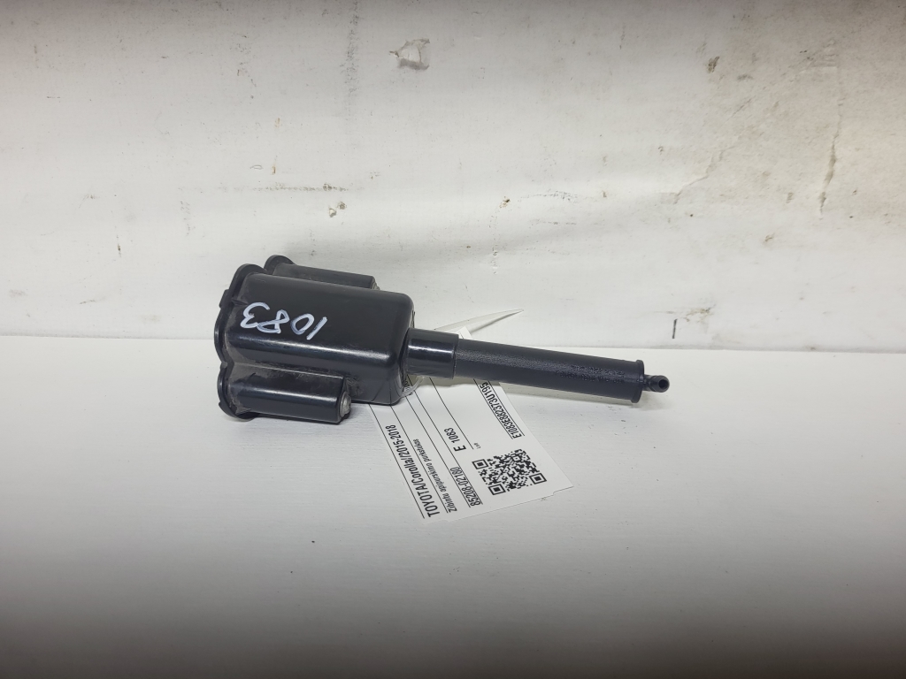 TOYOTA Corolla (2012–2018) Scheinwerferwaschdüse 85208-02180 TOYOTA Corolla (2012–2018) Scheinwerferwaschdüse 85208-02180