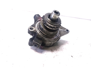 NISSAN Pathfinder R51 (2005–2012) Vacuum pump 14650EB300 - 2